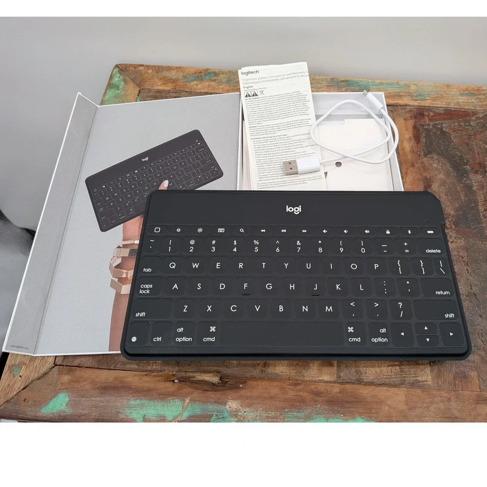 Logitech Keys-To-Go 920-006701 Portable UltraSlim BluetoothKeyboard iPad iPhone